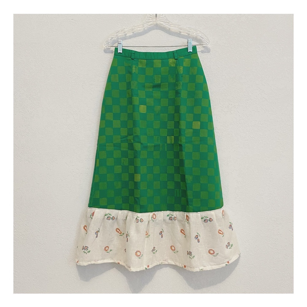 Vintage checkerboard block printed skirt - Picture 2 of 5